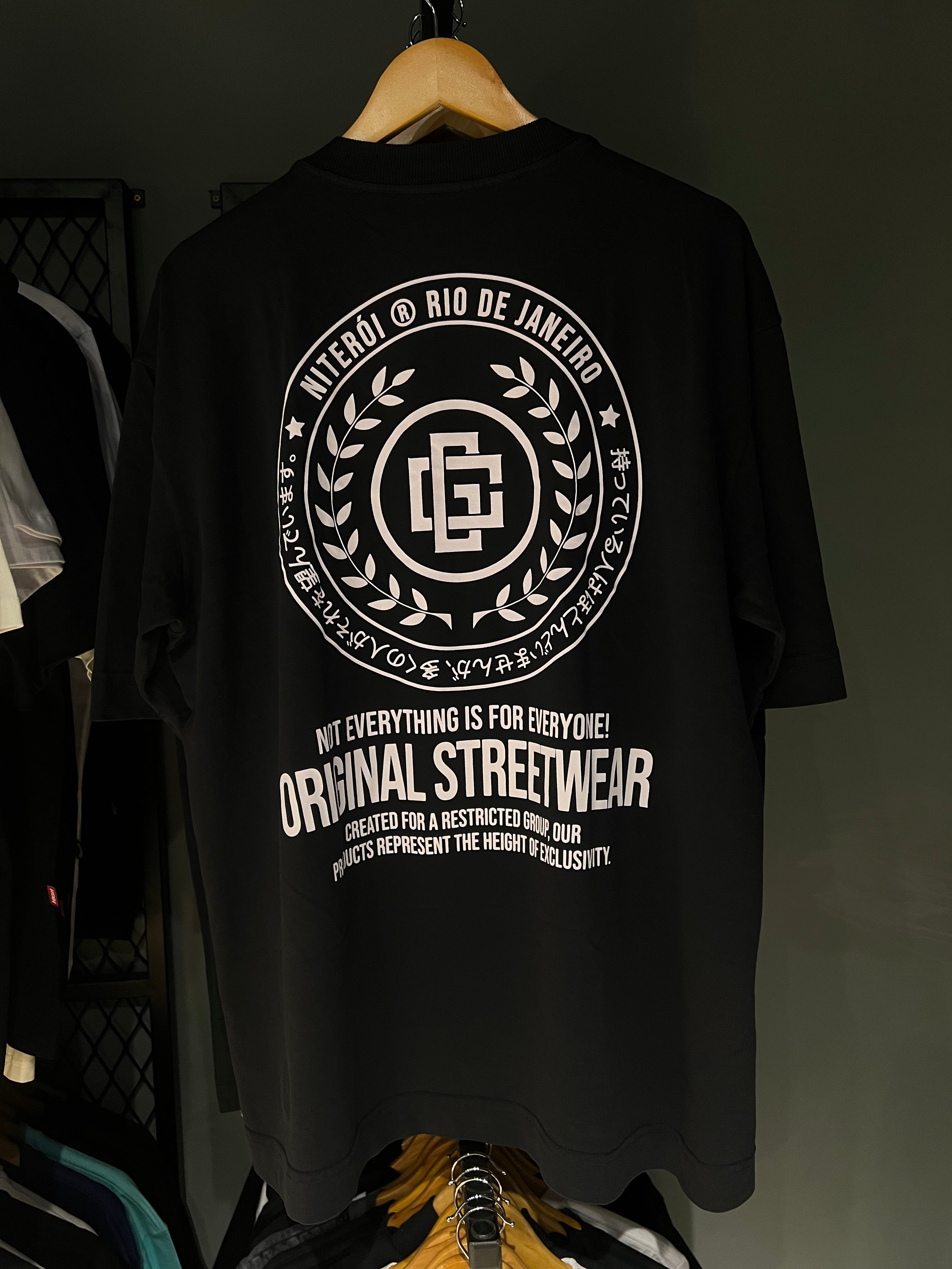 CAMISA GOLD RESTRICTED BLACK