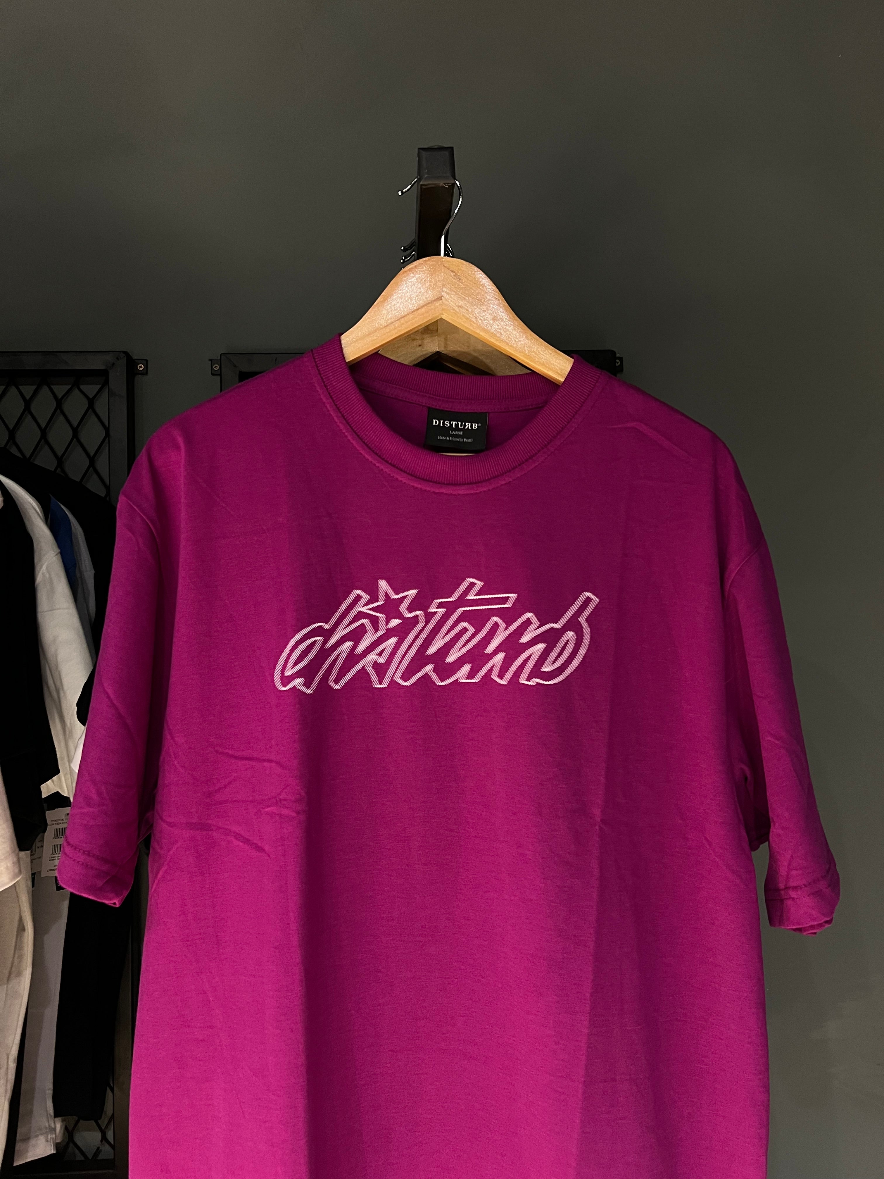 CAMISA DISTURB CURSIVE PURPLE