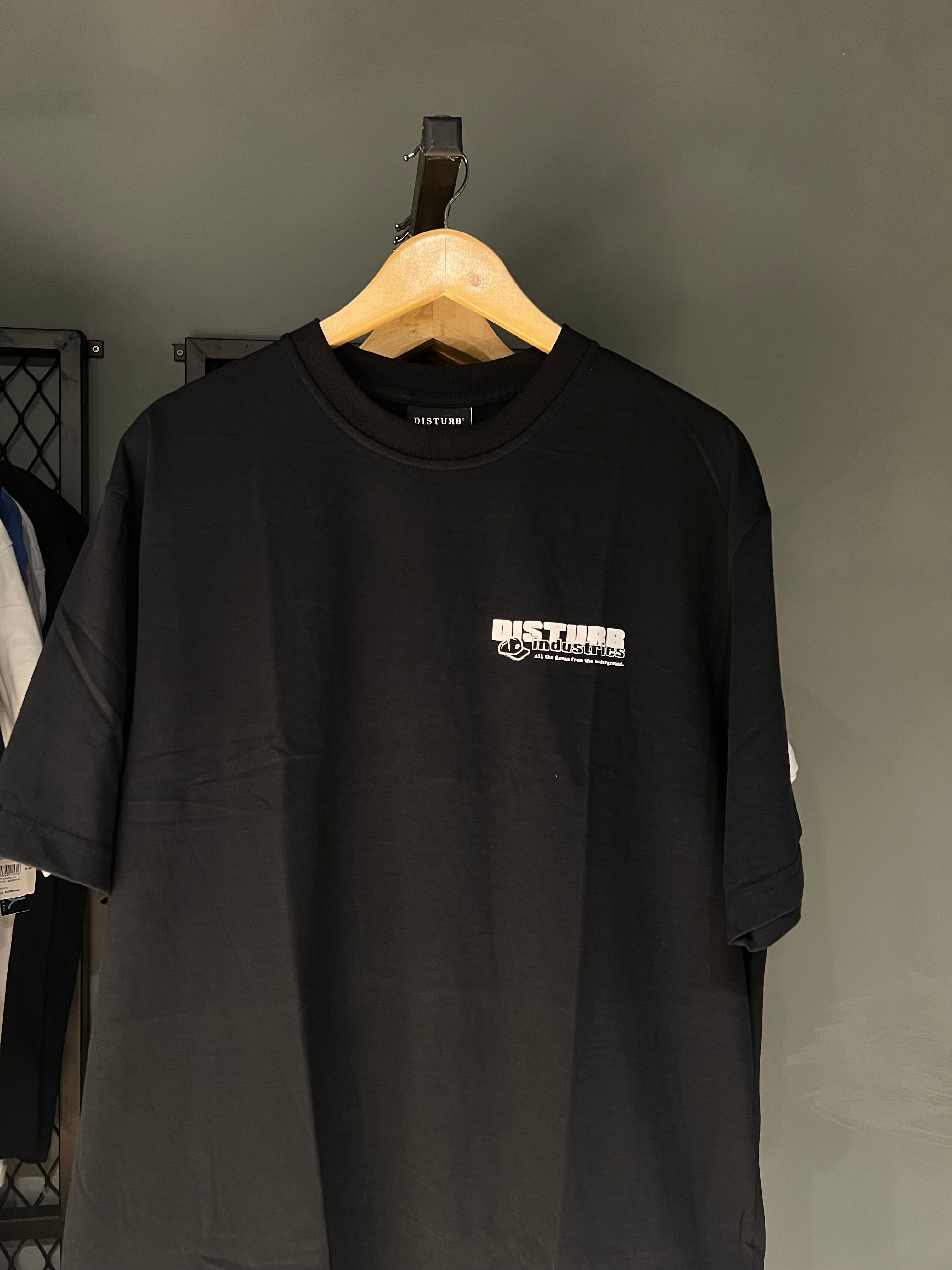 CAMISA DISTURB FLYMARKET BLACK