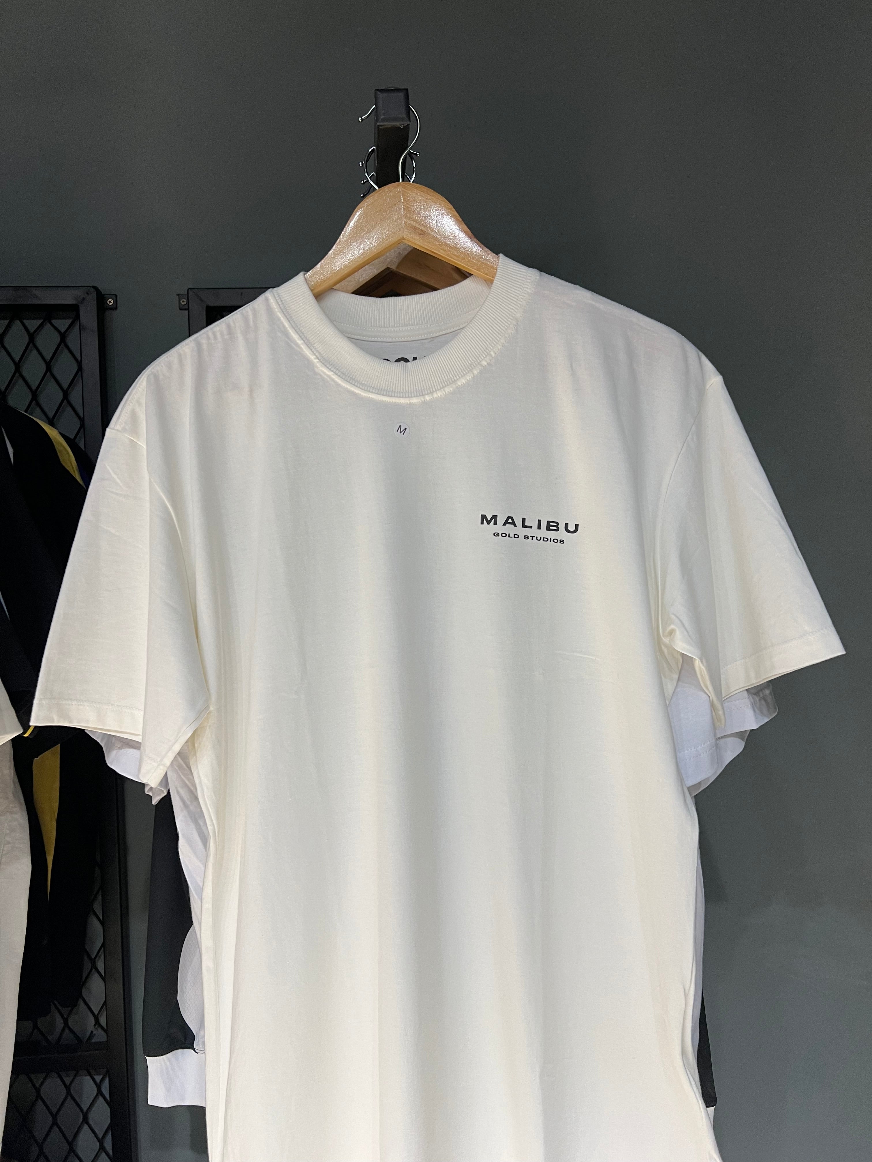 CAMISA GOLD x MALIBU 02
