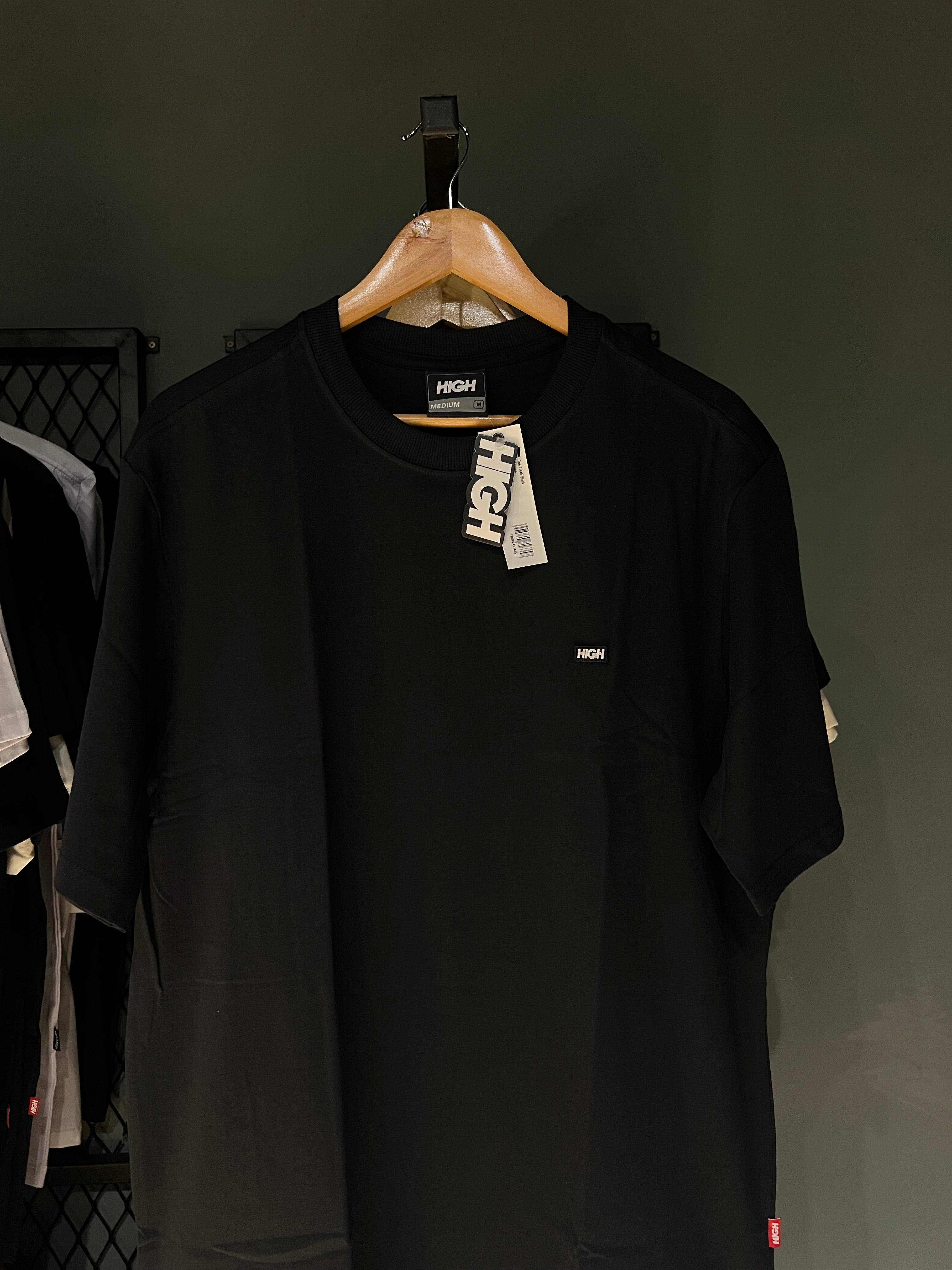 CAMISA HIGH FRESH BLACK