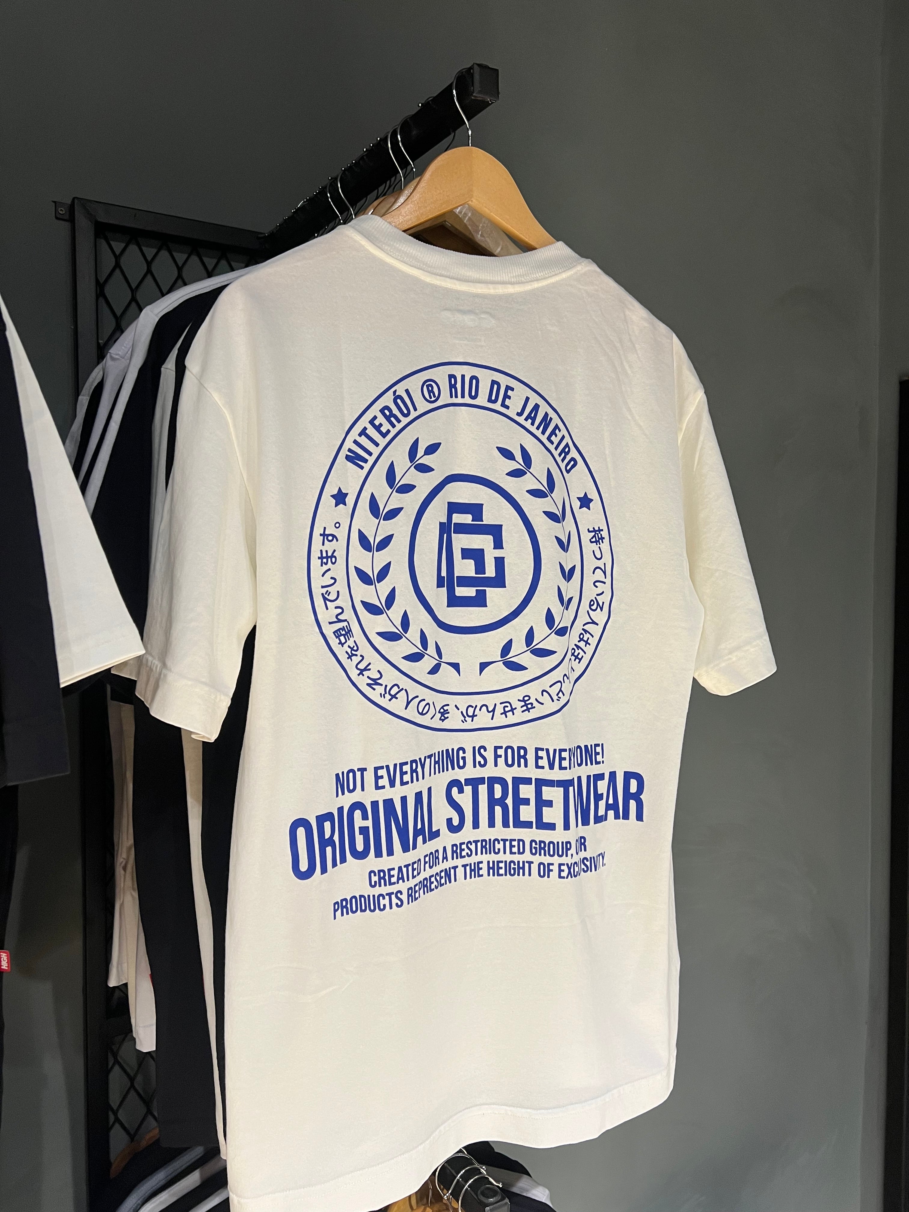 CAMISA GOLD RESTRICTED WHITE