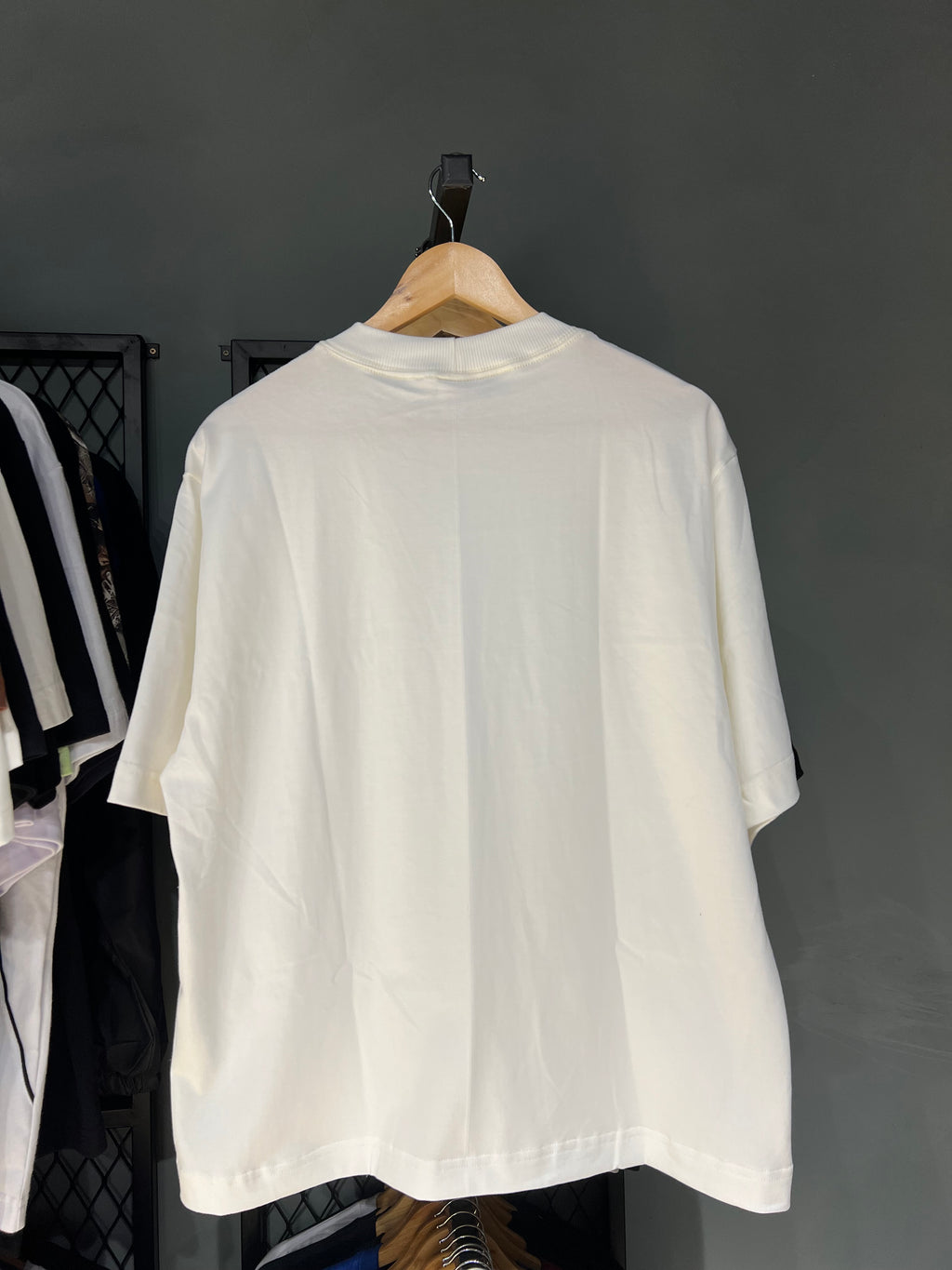 CAMISA ROMÃ BOXY REGULAR CREME