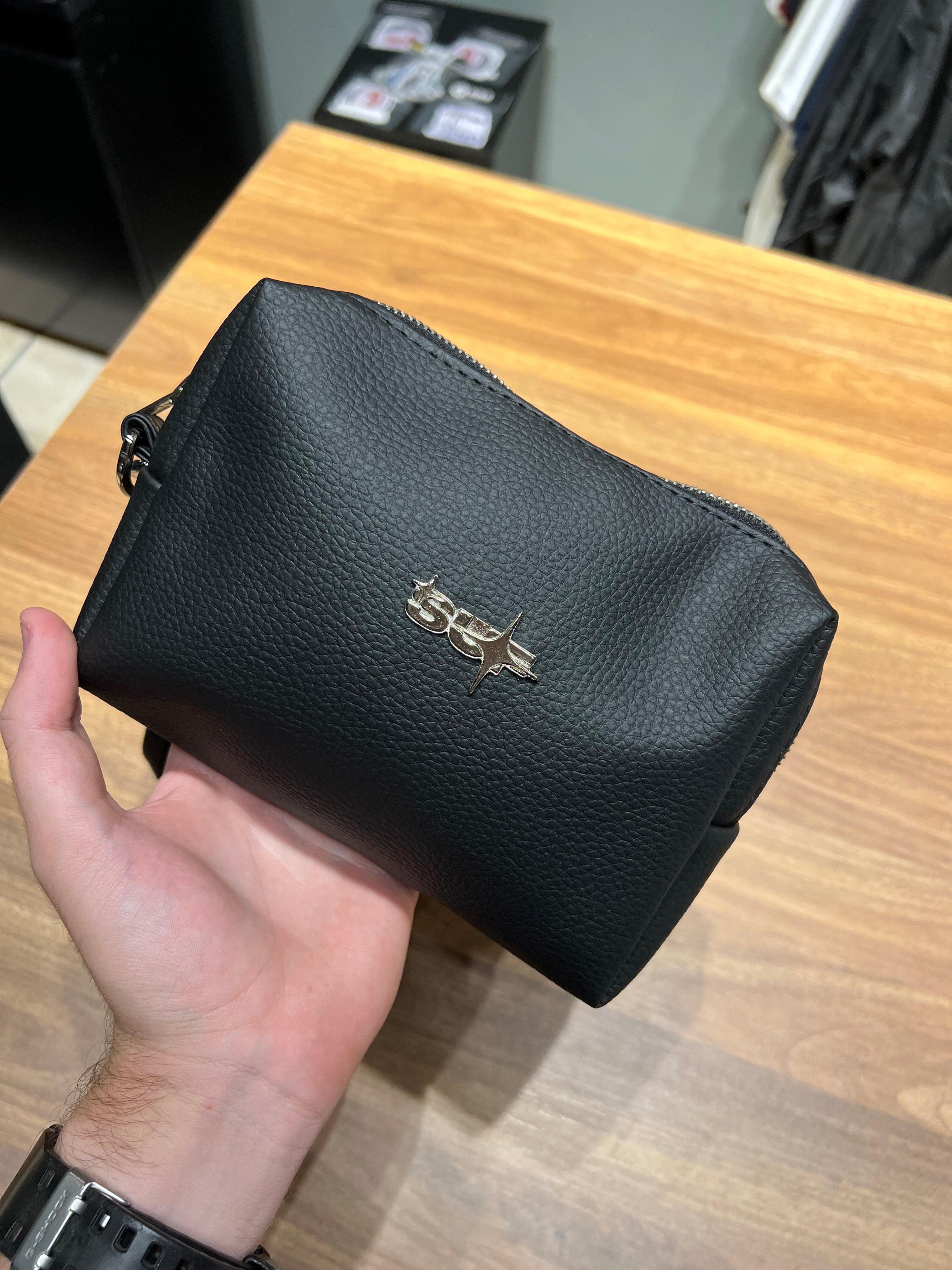 NECESSAIRE BASIC 4SUF