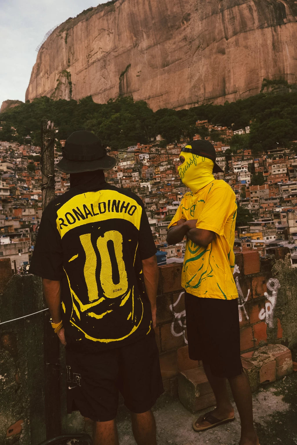 CAMISA BUSS BRASIL 10 PRETA
