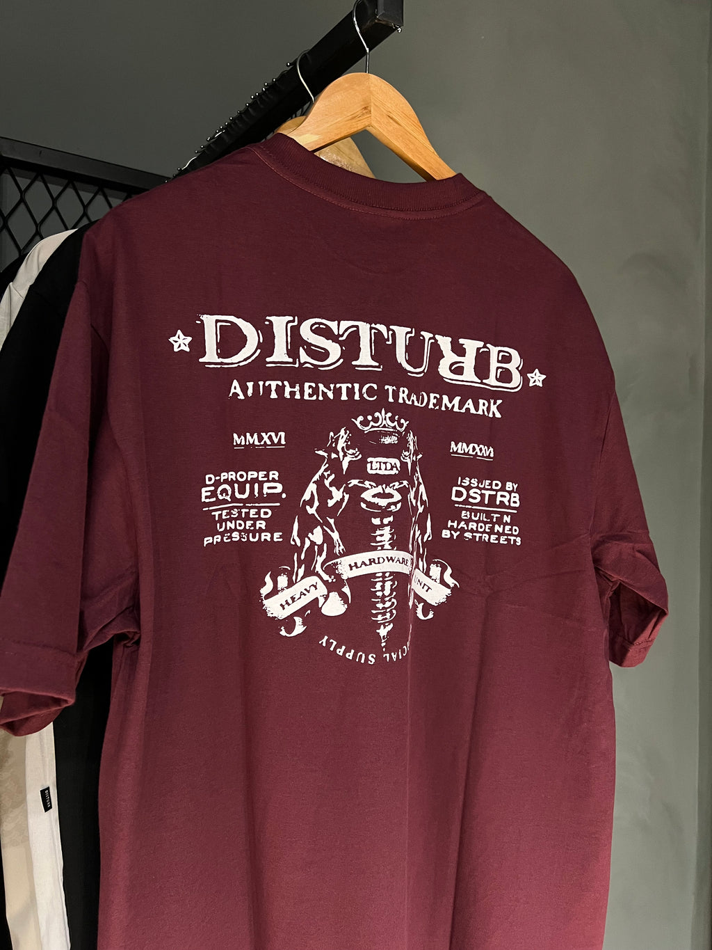 CAMISA DISTURB HARDWARE VINHO