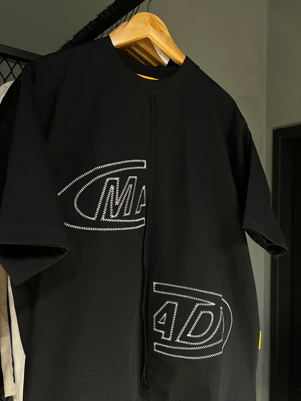 CAMISA MAD PORTAL BLACK