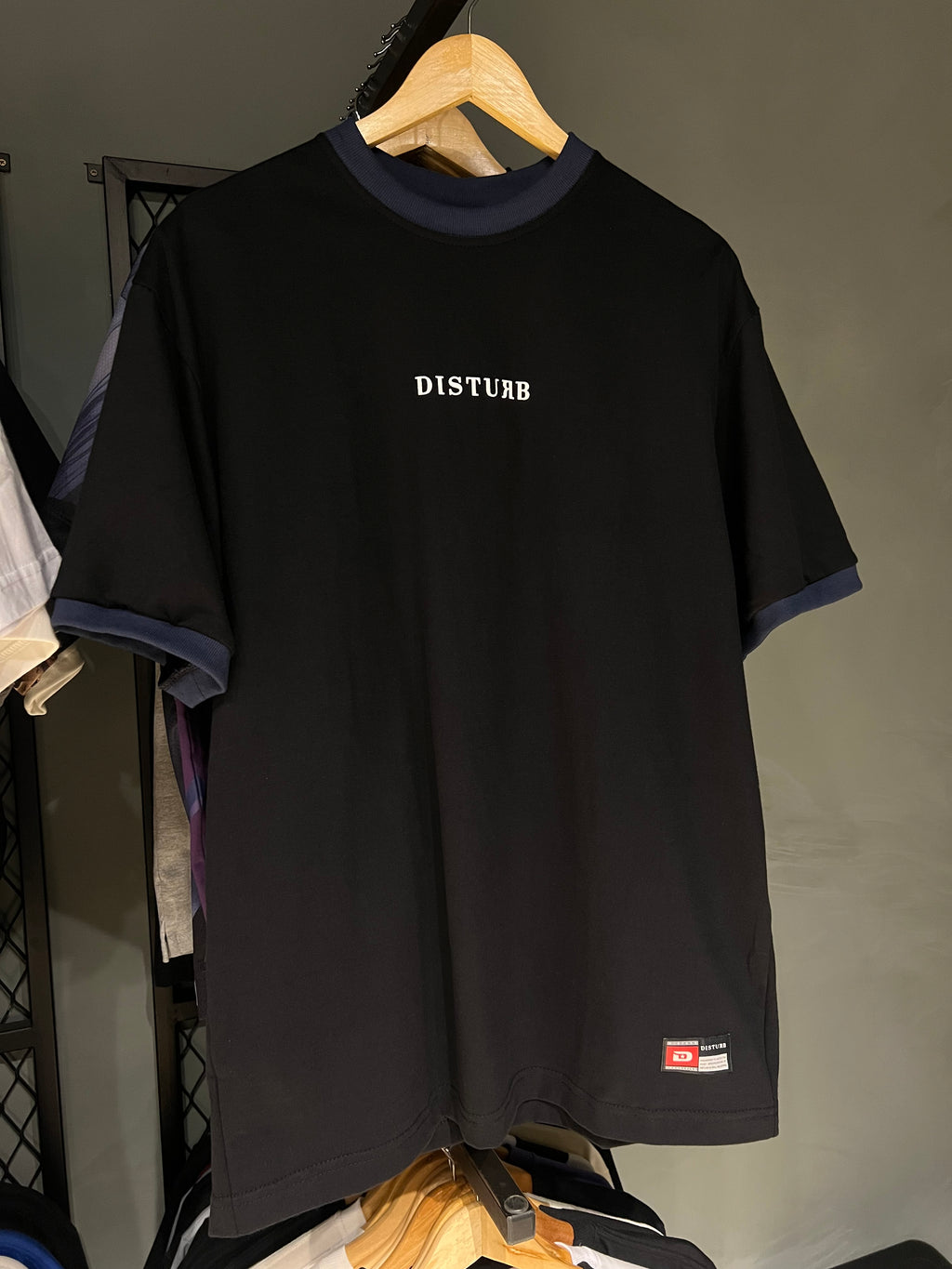 CAMISA DISTURB EDGE BLACK