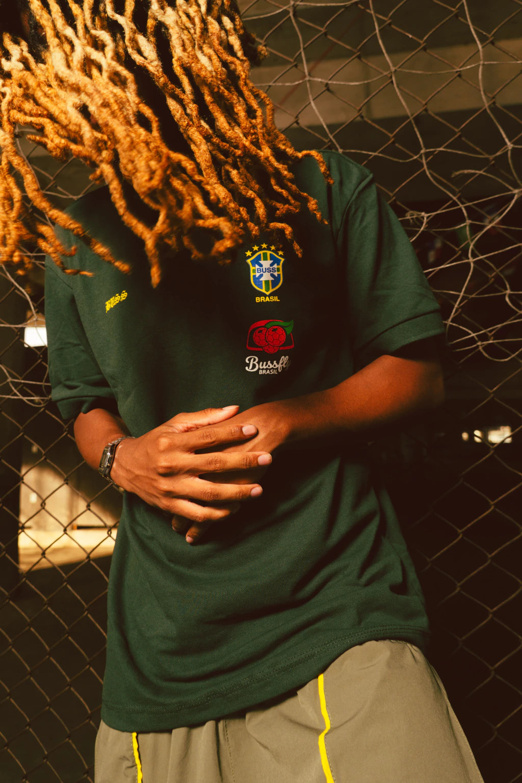 POLO BUSS BRASIL VERDE (ESTAMPA BORDADA)