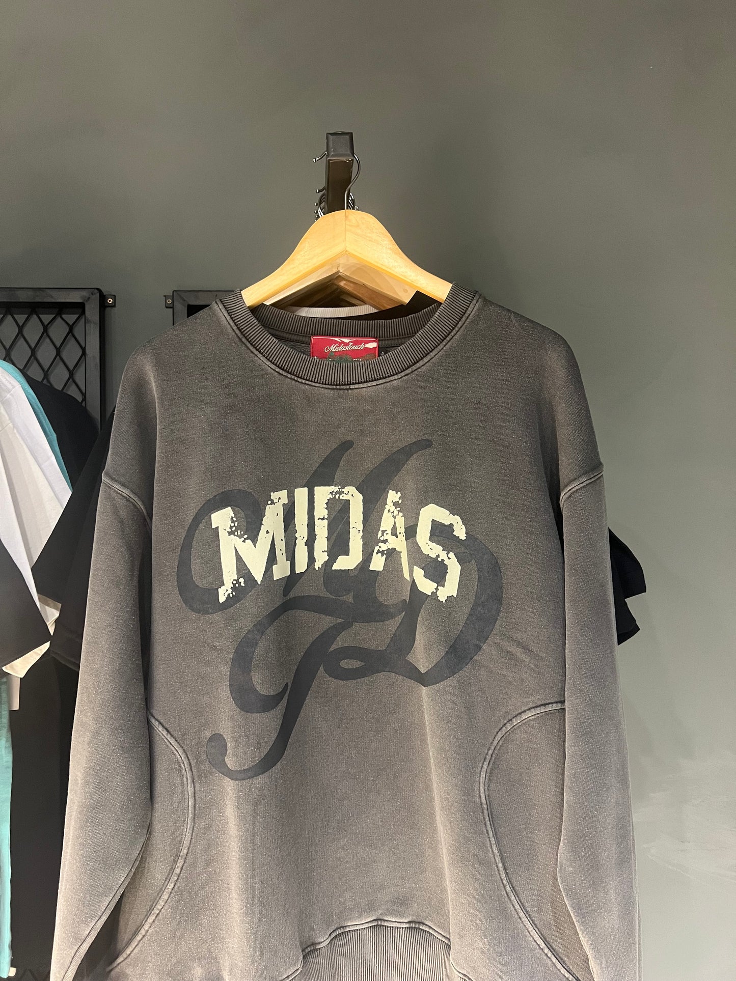 MOLETOM MIDAS DESTROYED
