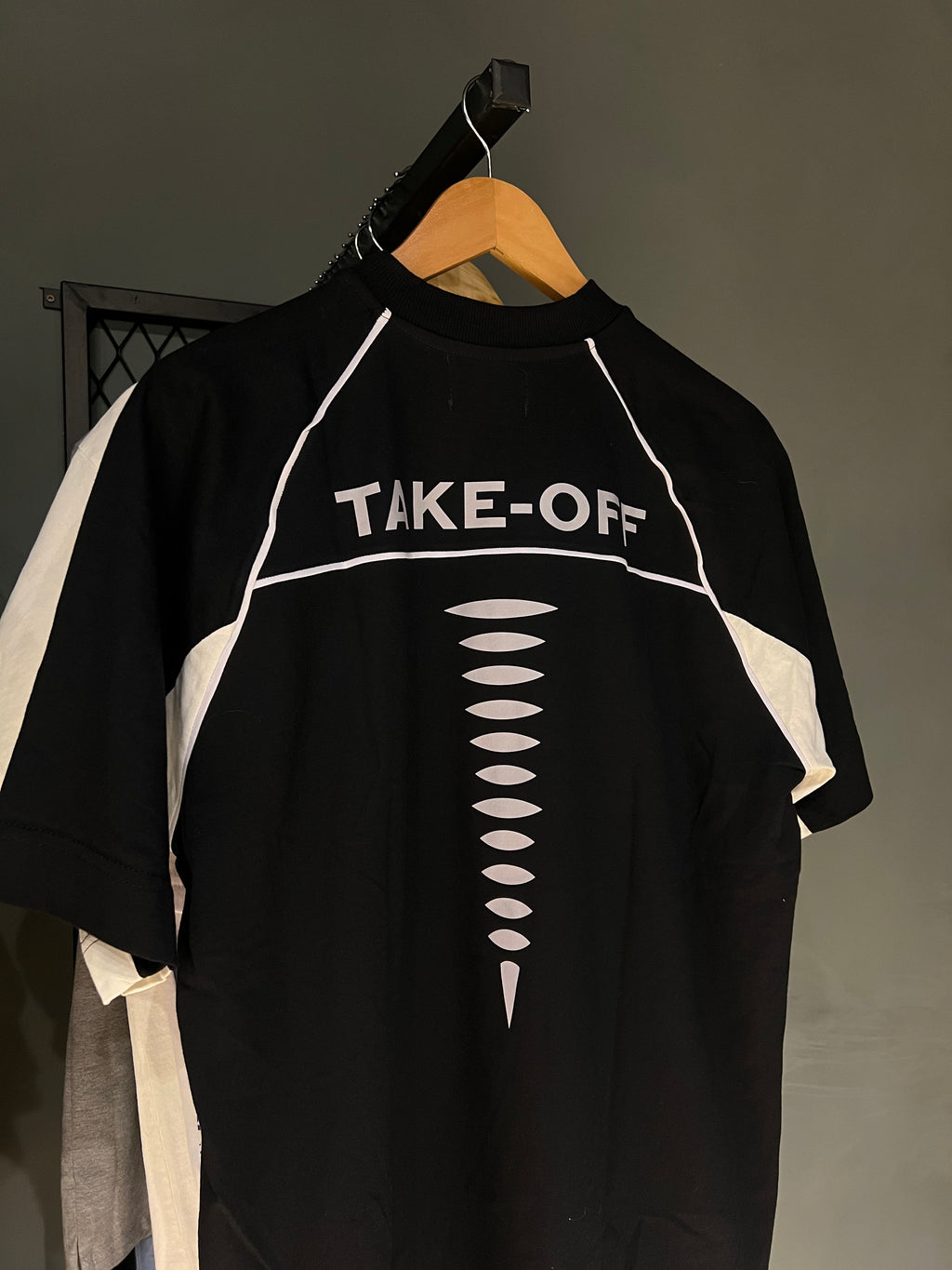 CAMISA TAKE OFF SYNC BLACK