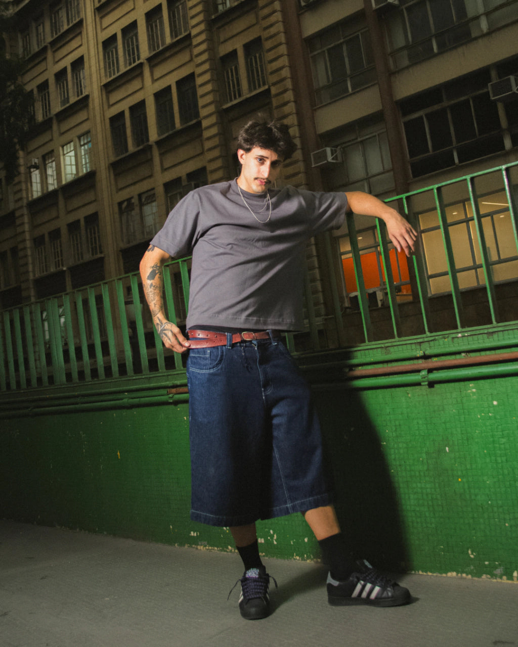 CAMISA ROMÃ BOXY REGULAR CHUMBO