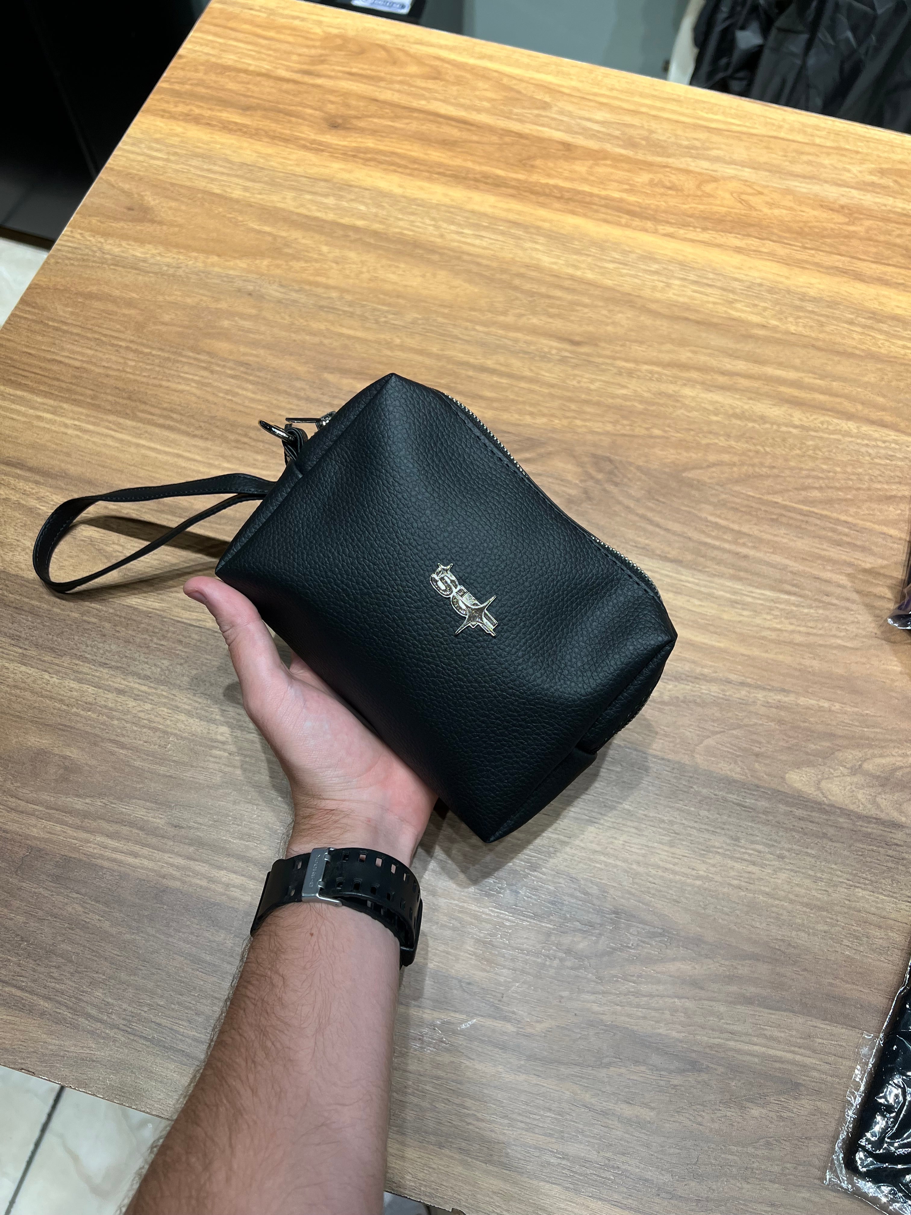 NECESSAIRE BASIC 4SUF