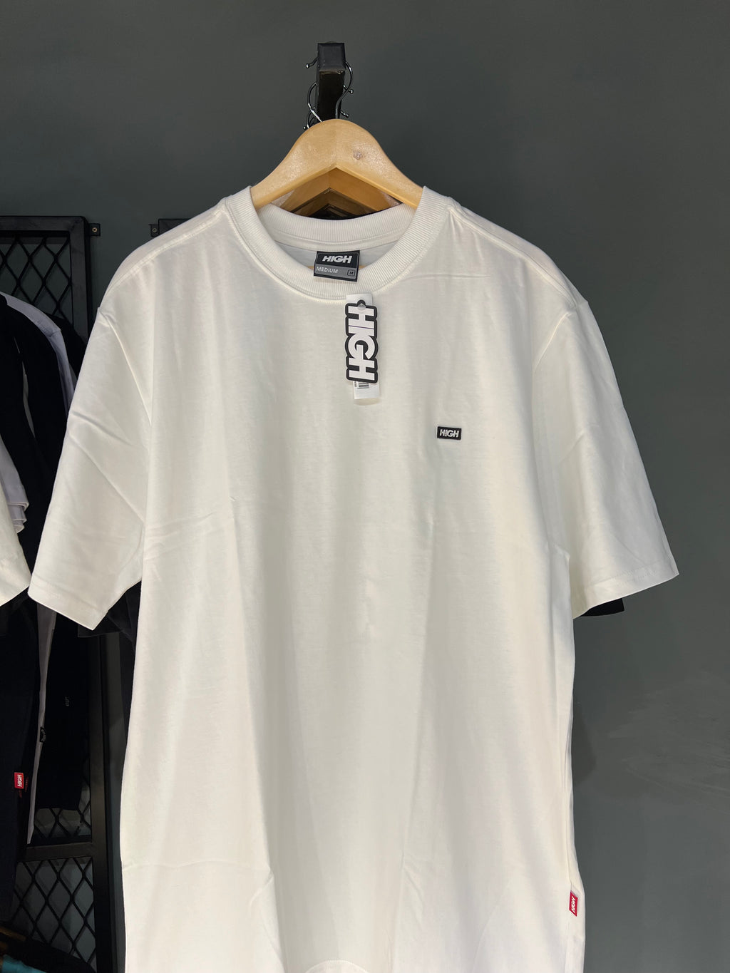 CAMISA HIGH REBEL WHITE