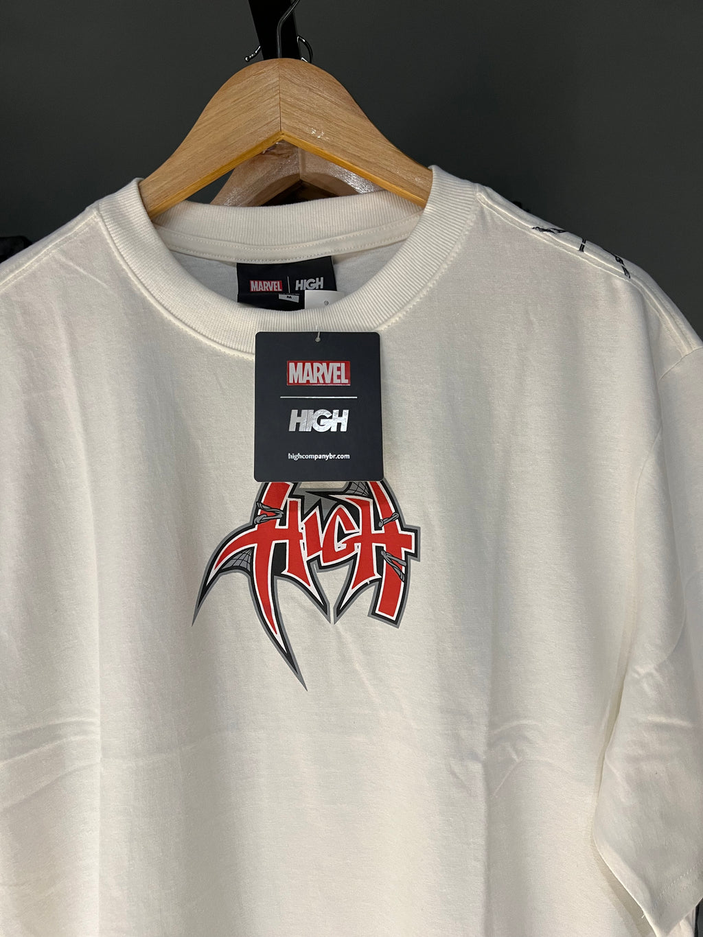CAMISA HIGH x MARVEL SPIDER WHITE
