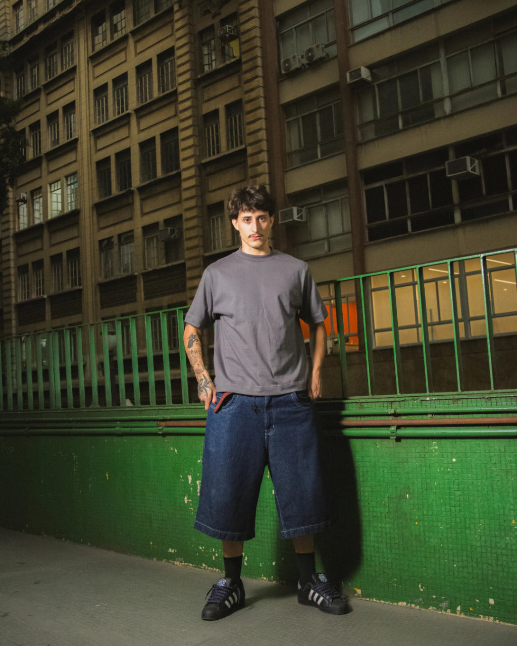 CAMISA ROMÃ BOXY REGULAR CHUMBO