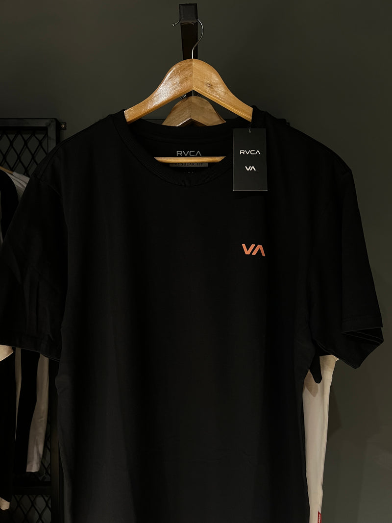 CAMISA RVCA LOGO BLACK