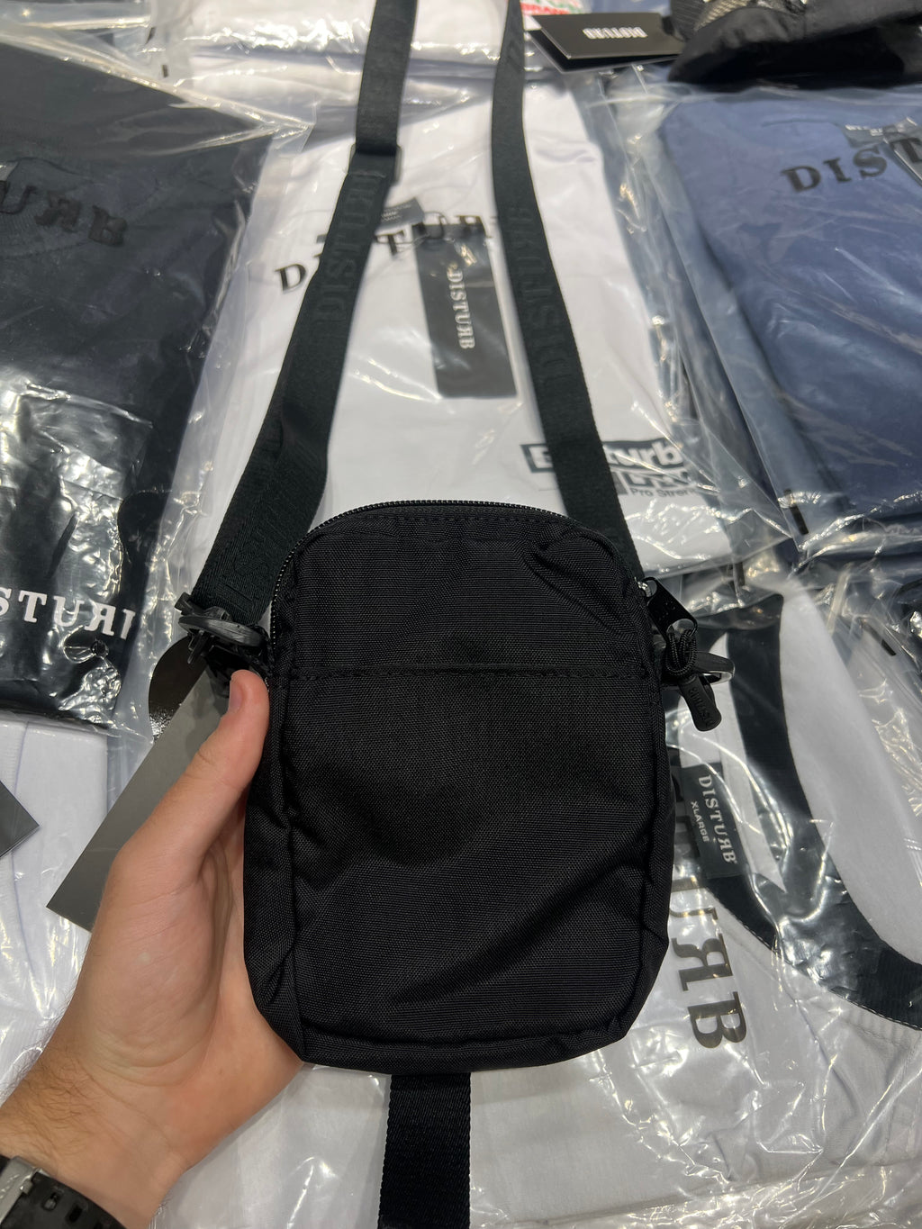 SHOULDER BAG SHIFT BLACK