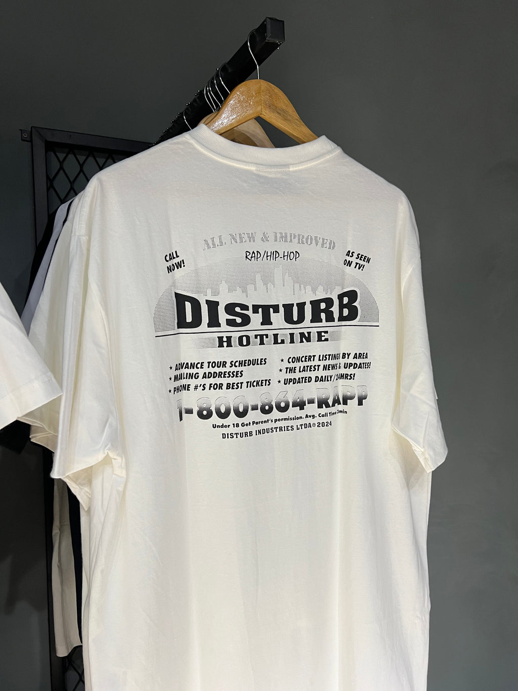 CAMISA DISTURB HOTLINE WHITE