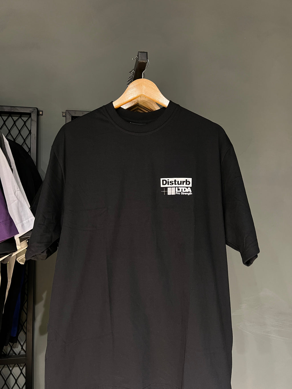 CAMISA DISTURB BOND BLACK