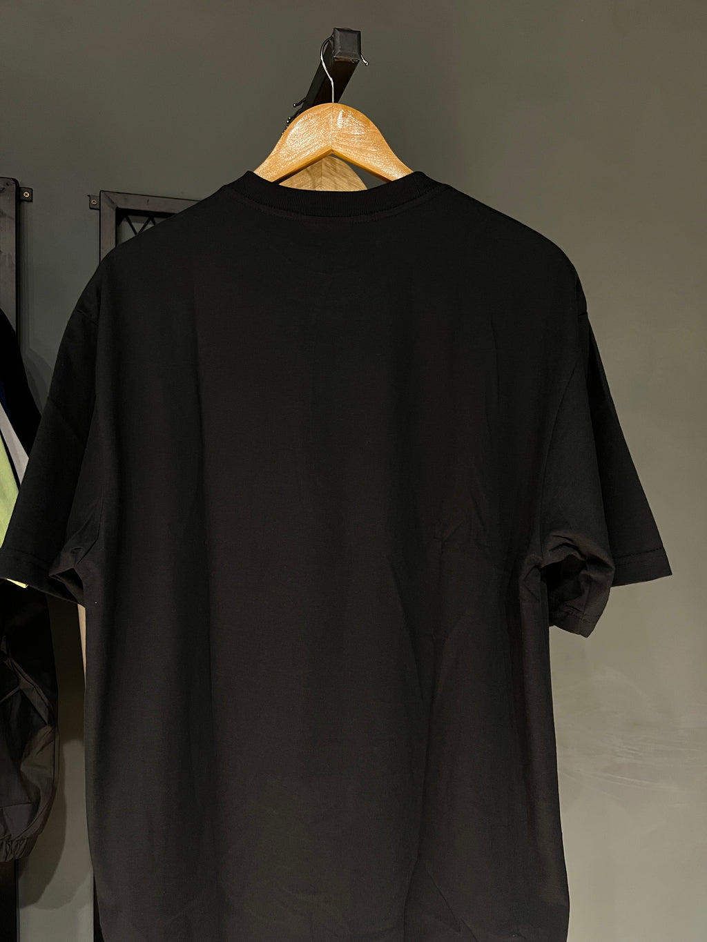 CAMISA DISTURB HUSTLE BLACK