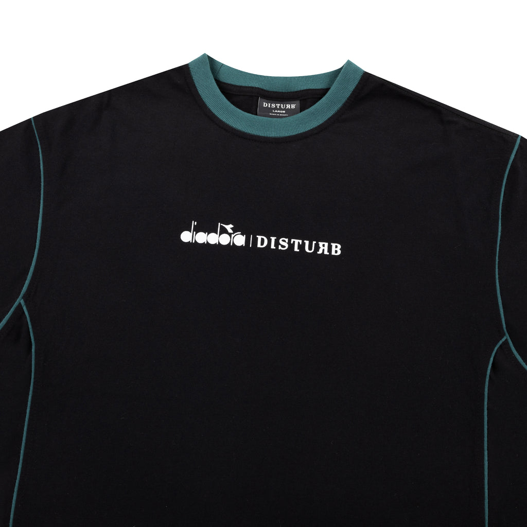 CAMISA DISTURB x DIADORA BLACK