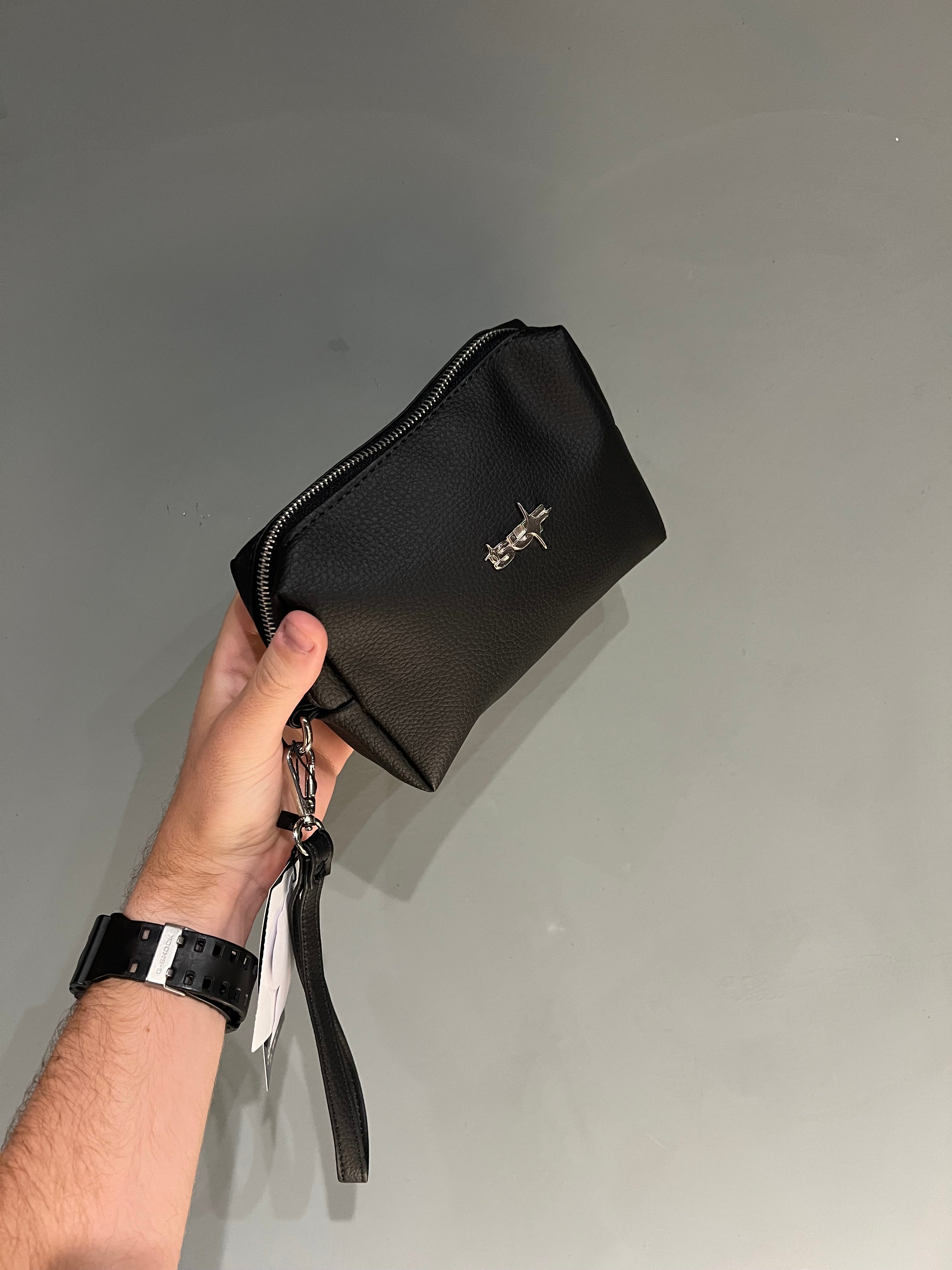 NECESSAIRE BASIC 4SUF