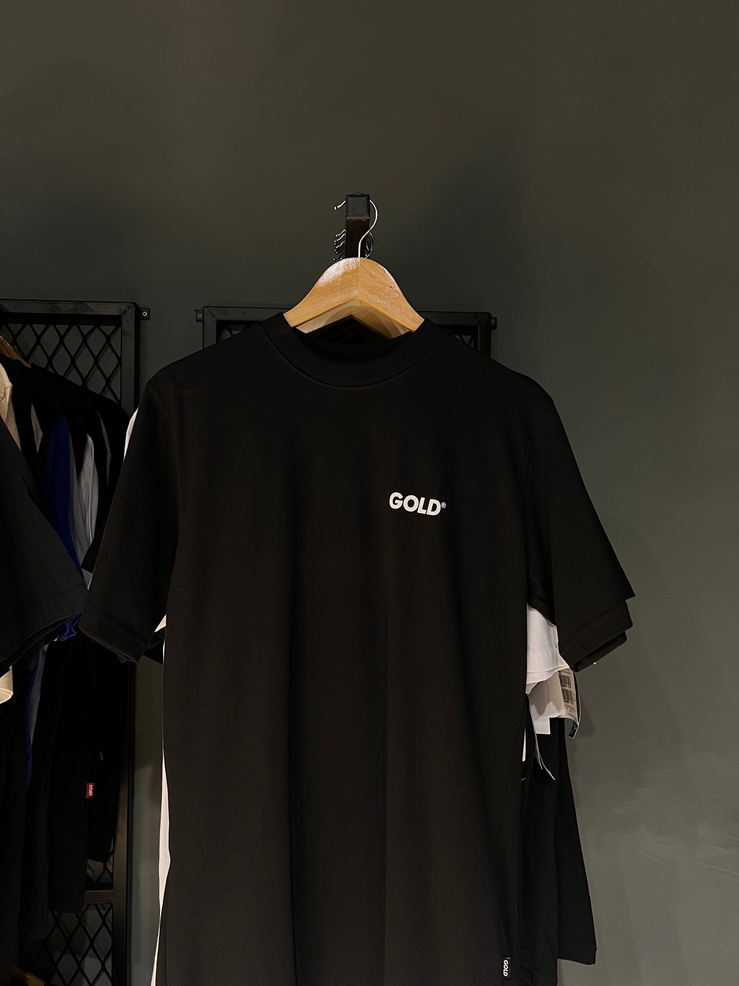 CAMISA GOLD ESSENTIALS BLACK